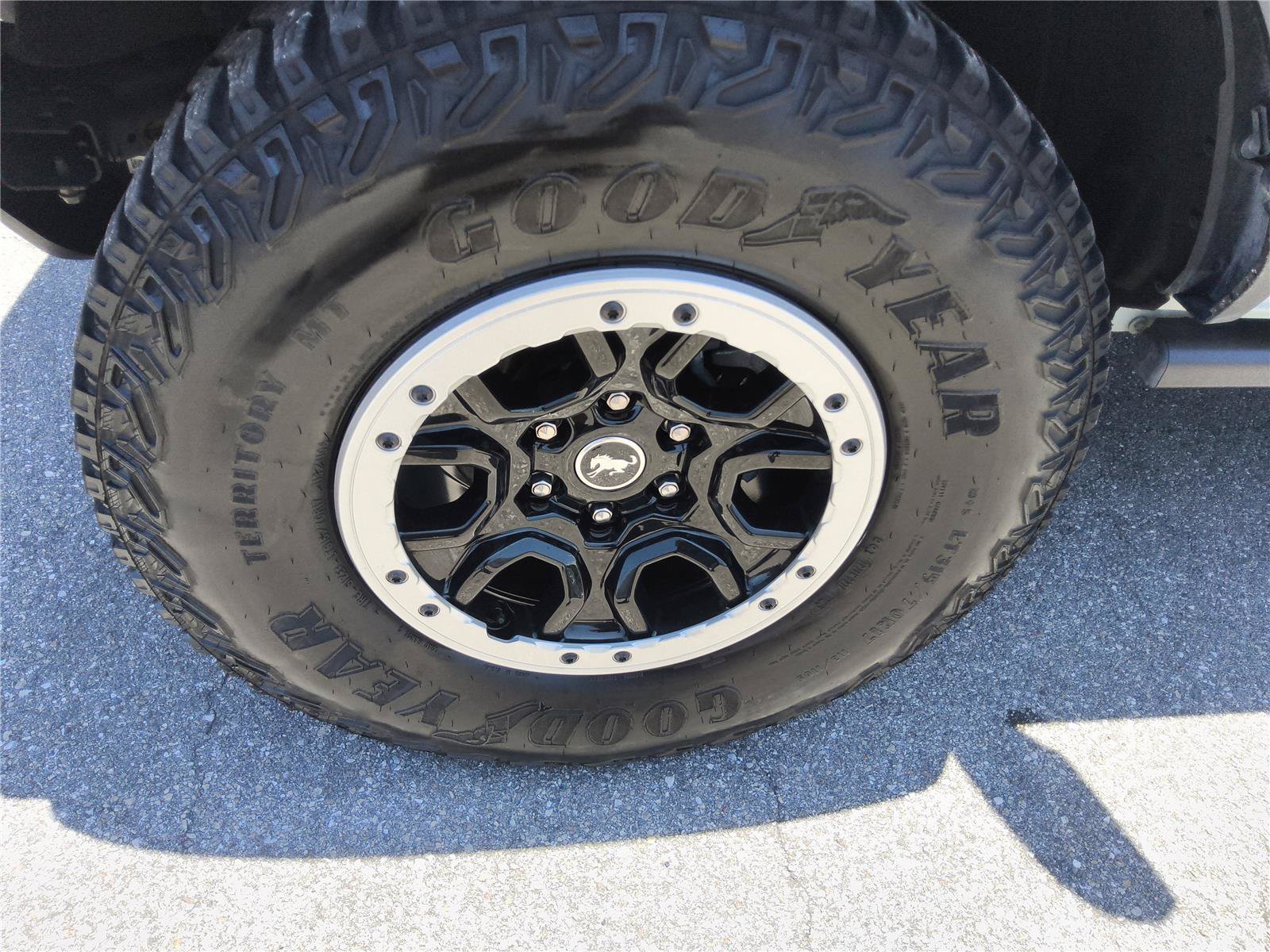 Certified 2023 Ford Bronco Badlands w/ Sasquatch Package AWD/4WD image 10