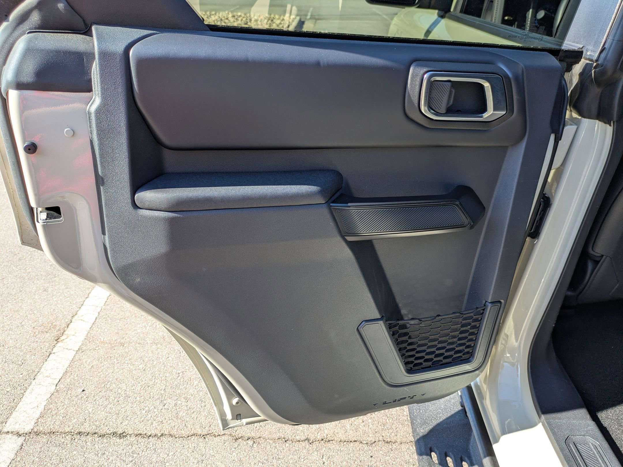Certified 2025 Ford Bronco Badlands AWD/4WD image 32