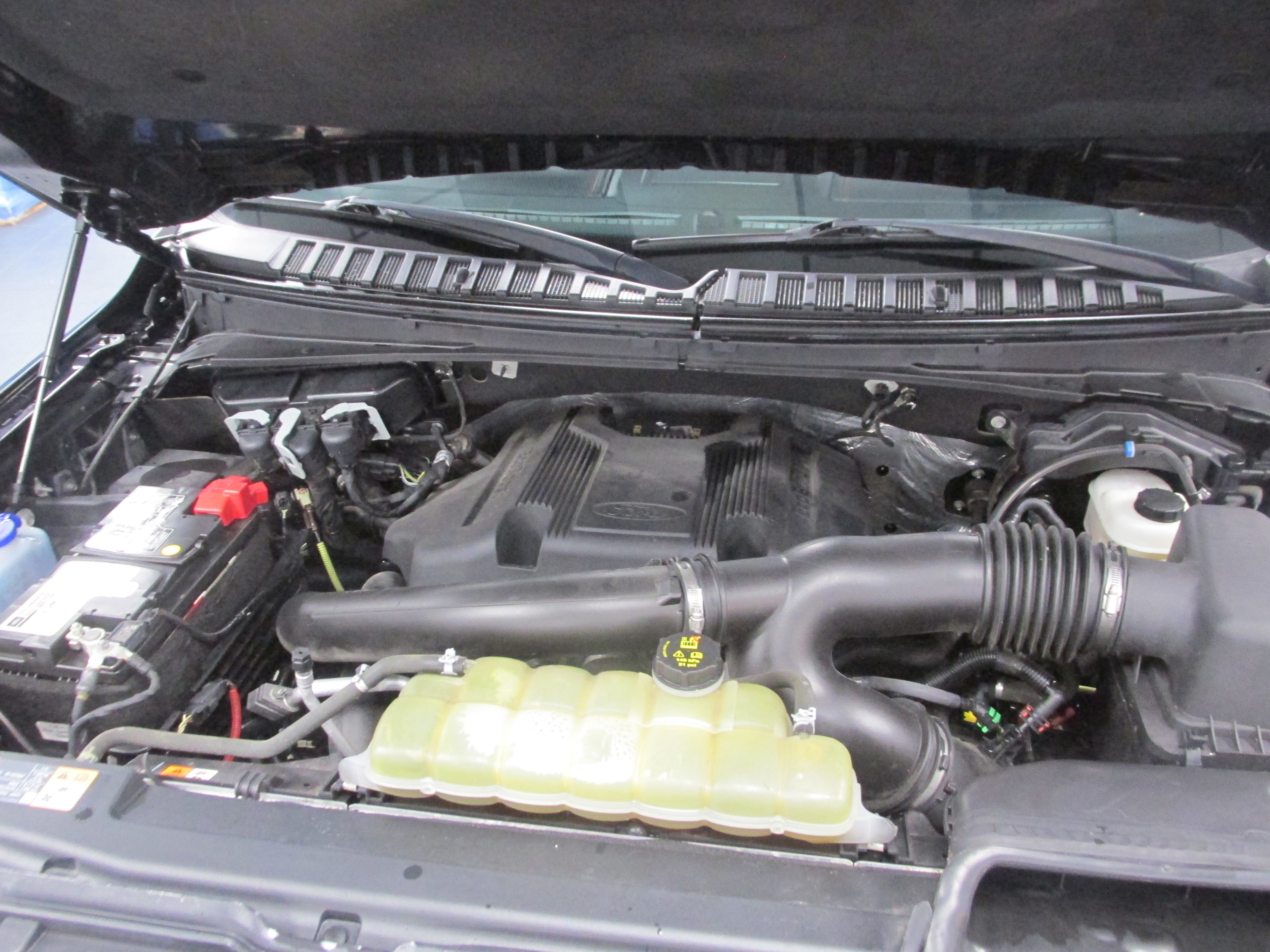 Certified 2020 Ford Expedition Limited w/ Equipment Group 303A image 48