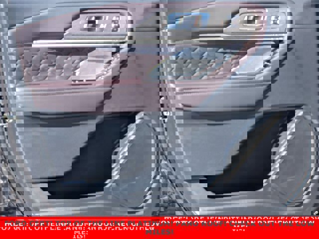 Certified 2025 Ford Explorer Platinum w/ LUX Leather Package image 13