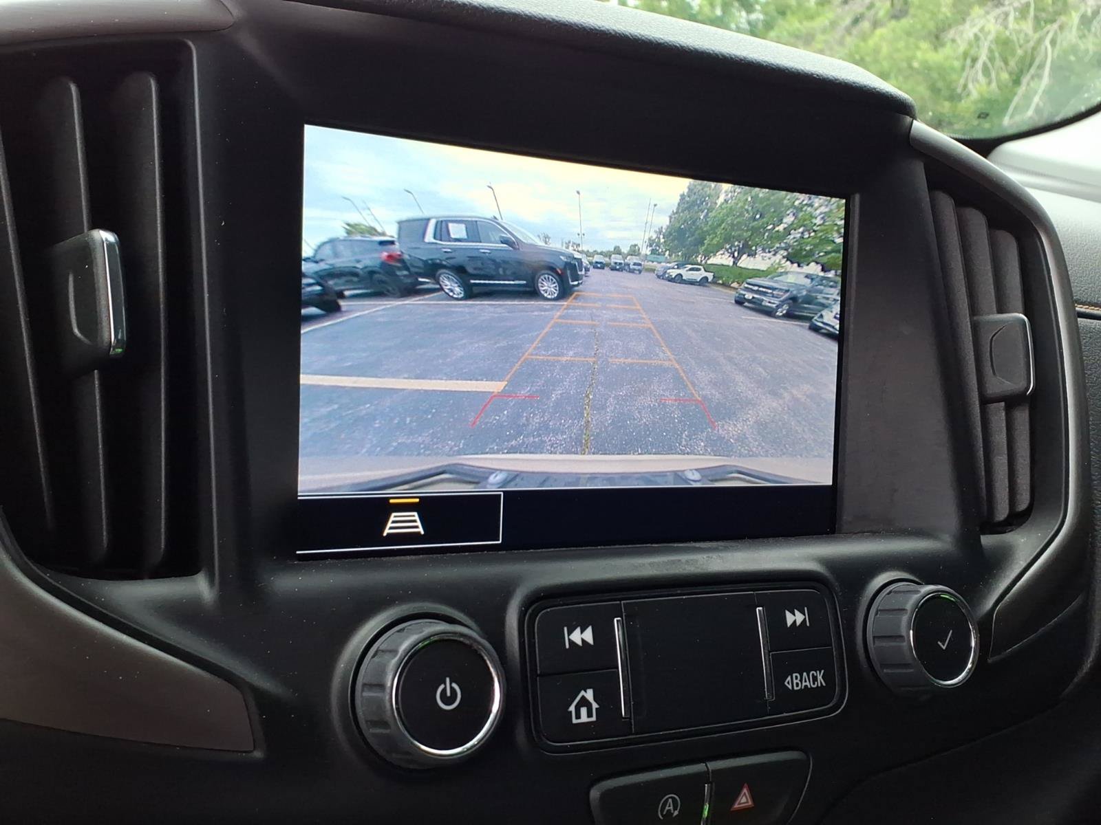 Used 2022 GMC Terrain AT4 w/ LPO, Floor Liner Package AWD/4WD image 12