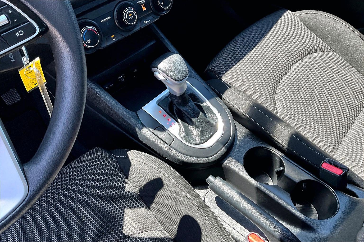 Used 2024 Kia Forte LX FWD image 18