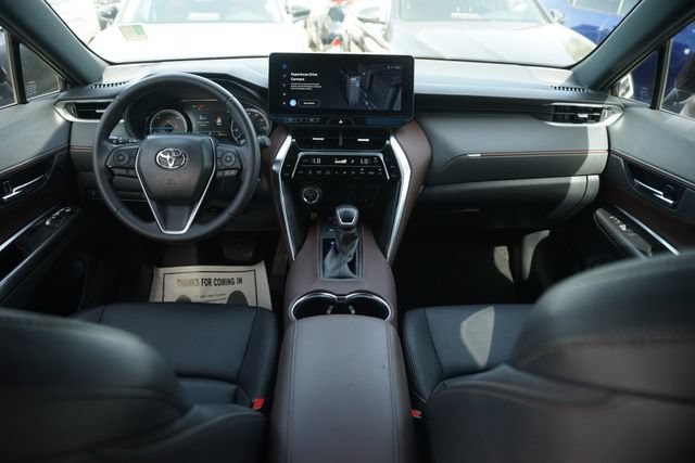 Used 2023 Toyota Venza XLE AWD/4WD image 20