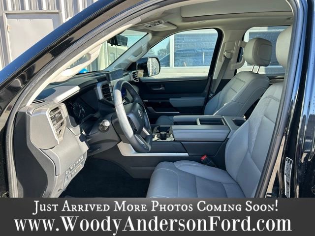 Used 2022 Toyota Tundra Limited image 9