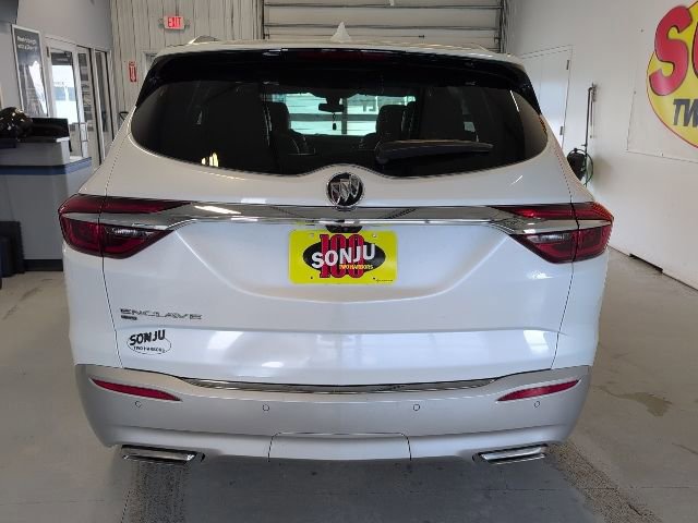 Used 2021 Buick Enclave Premium image 4