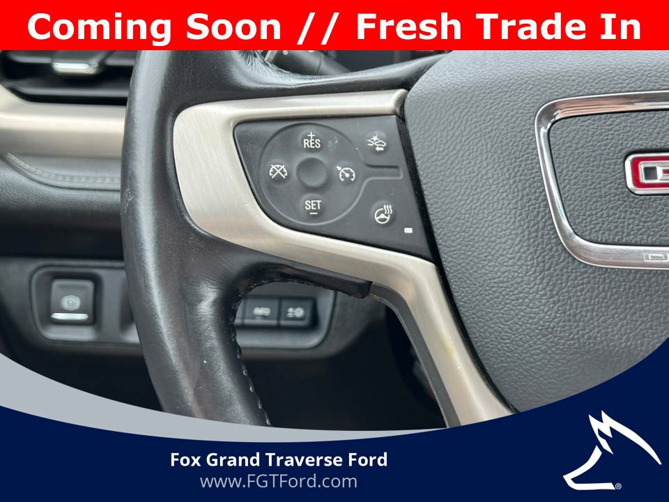 Used 2021 GMC Acadia Denali w/ Denali Ultimate Package AWD/4WD image 18