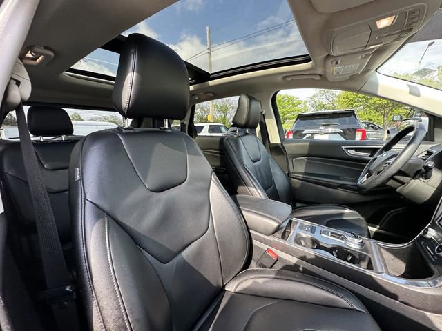 Certified 2022 Ford Edge Titanium image 36