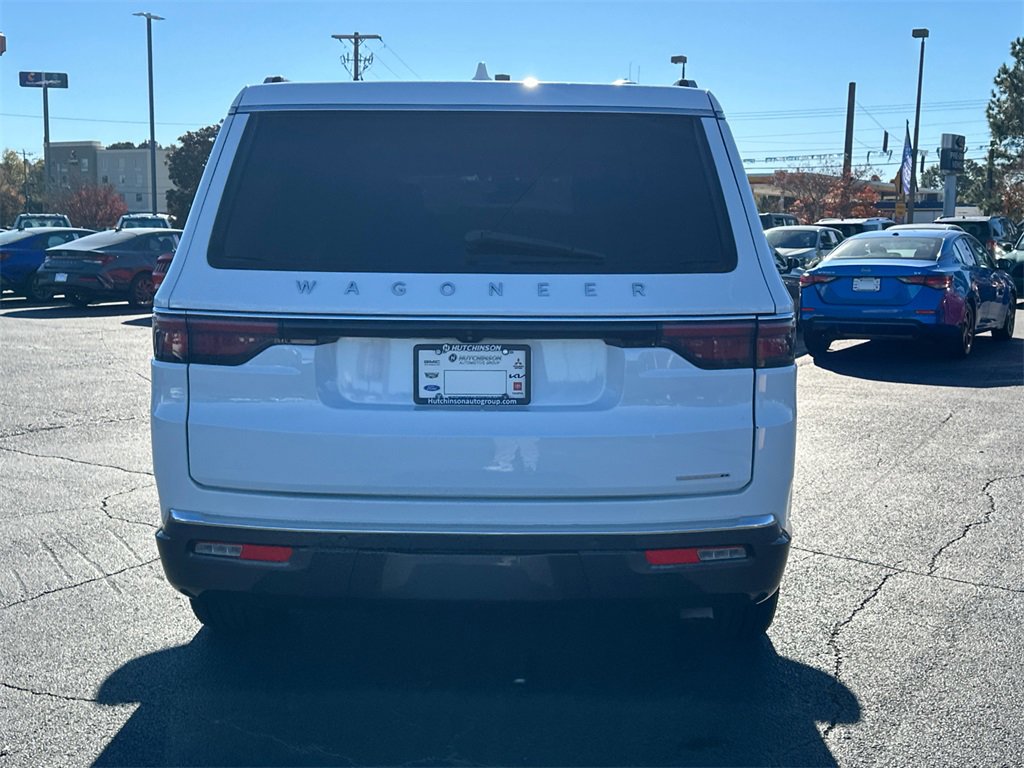 Used 2022 Jeep Wagoneer Series II image 4