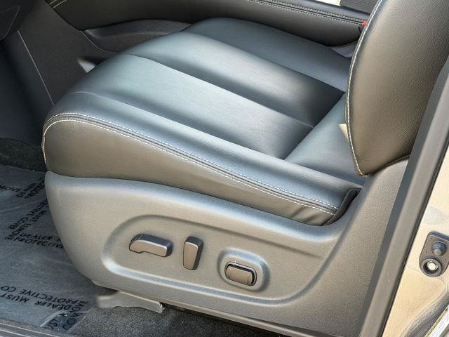 Used 2024 Nissan Murano SV AWD/4WD image 38