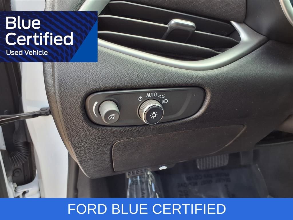 Used 2022 Chevrolet Malibu LS image 23