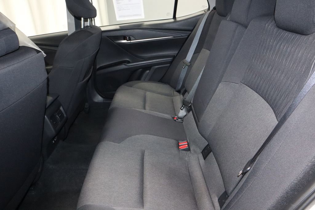 Used 2025 Toyota Camry LE FWD image 17