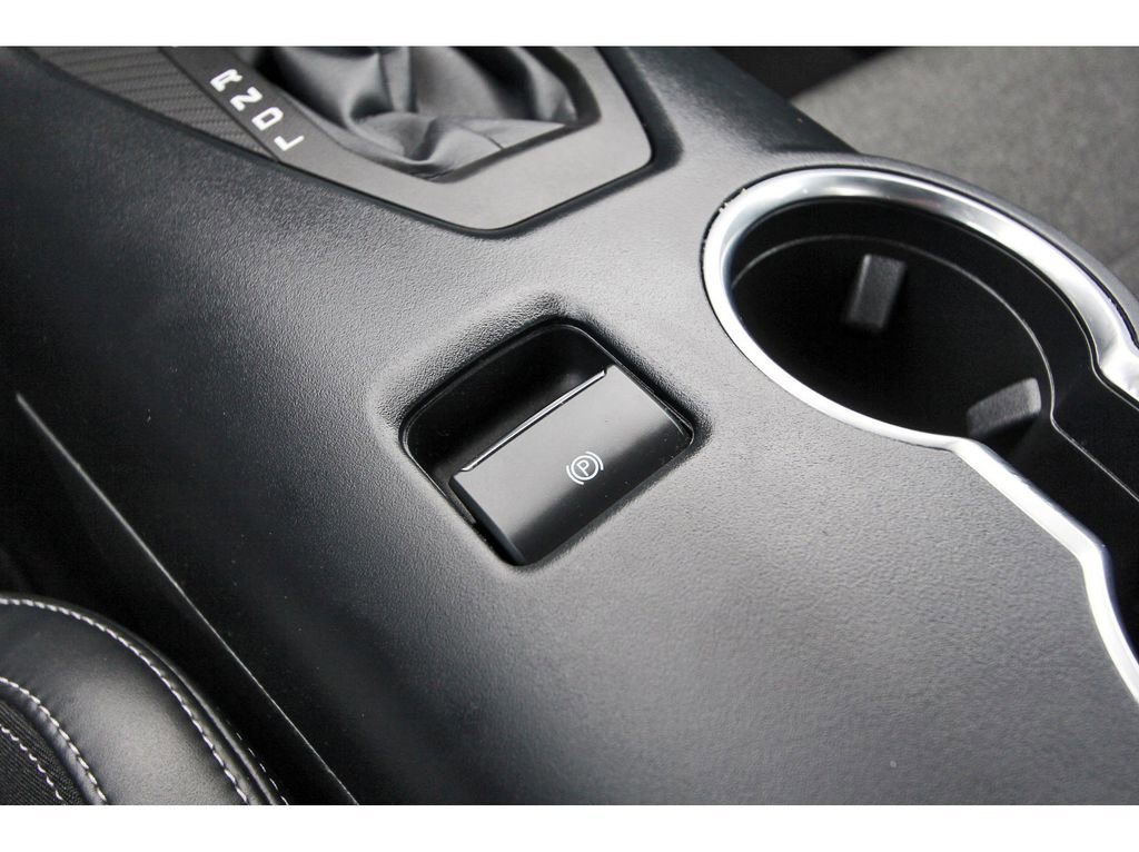 Certified 2024 Ford Mustang Coupe RWD image 24