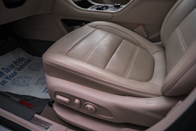 Used 2020 GMC Acadia Denali w/ Technology Package image 46