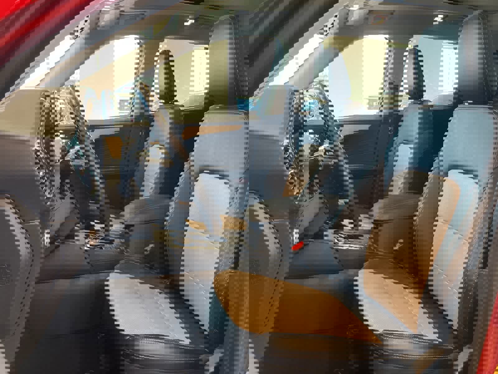 Certified 2021 Ford Escape Titanium w/ Titanium Elite Package image 13