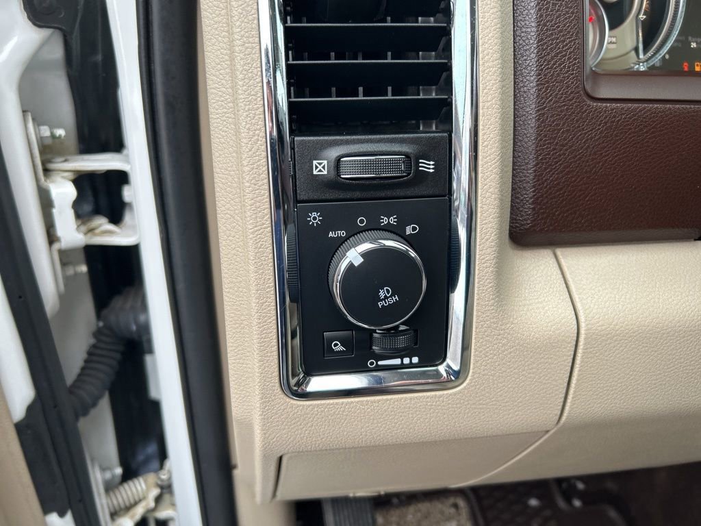 Used 2018 RAM 2500 Longhorn w/ Longhorn Southfork Package image 11