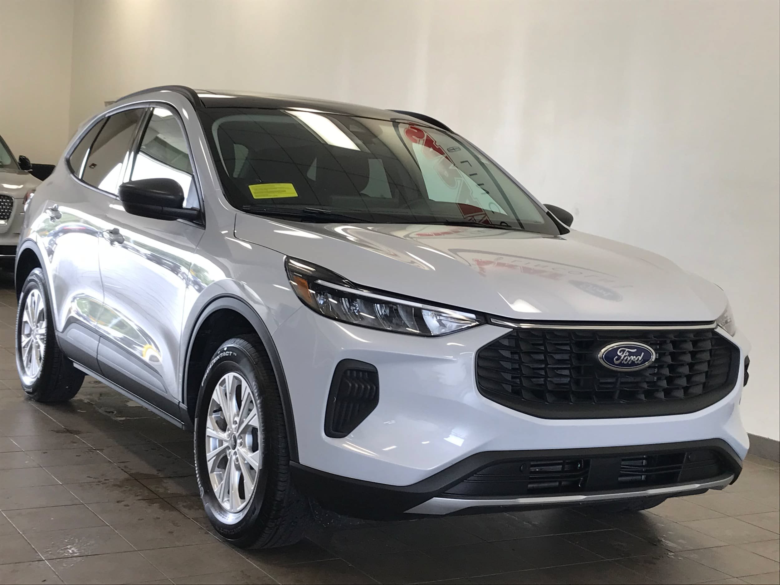 Certified 2026 Ford Escape Active w/ Active Premium Tech Pack AWD/4WD image 2