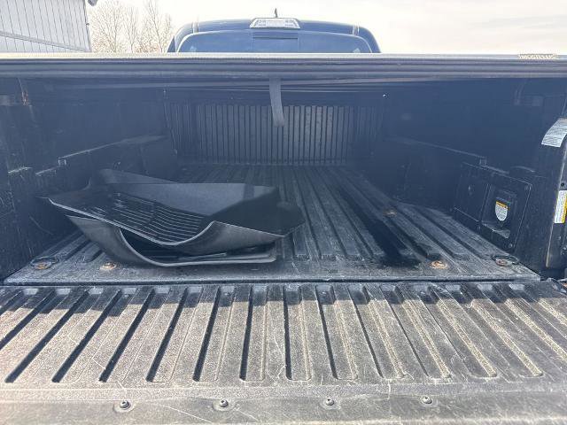 Used 2019 Toyota Tacoma TRD Sport w/ Technology Package AWD/4WD image 27