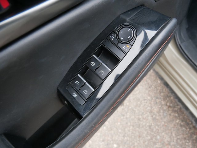 Used 2024 MAZDA MAZDA3 s image 13
