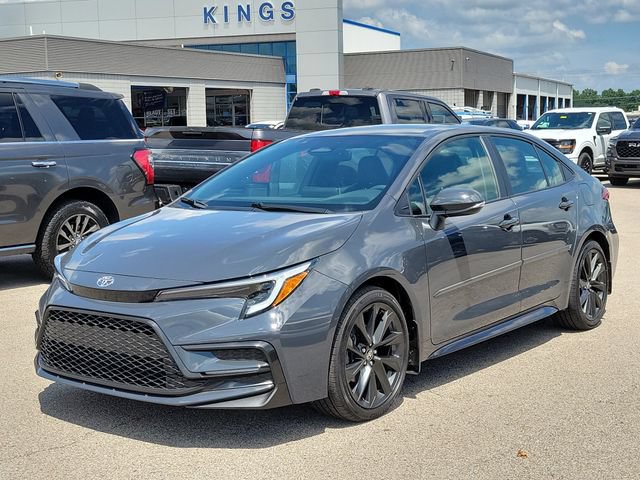 Used 2024 Toyota Corolla XSE FWD image 26