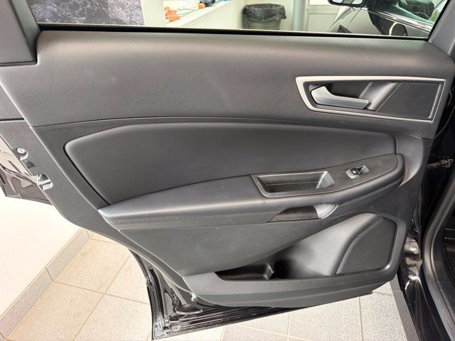 Certified 2023 Ford Edge SEL w/ Convenience Package AWD/4WD image 14