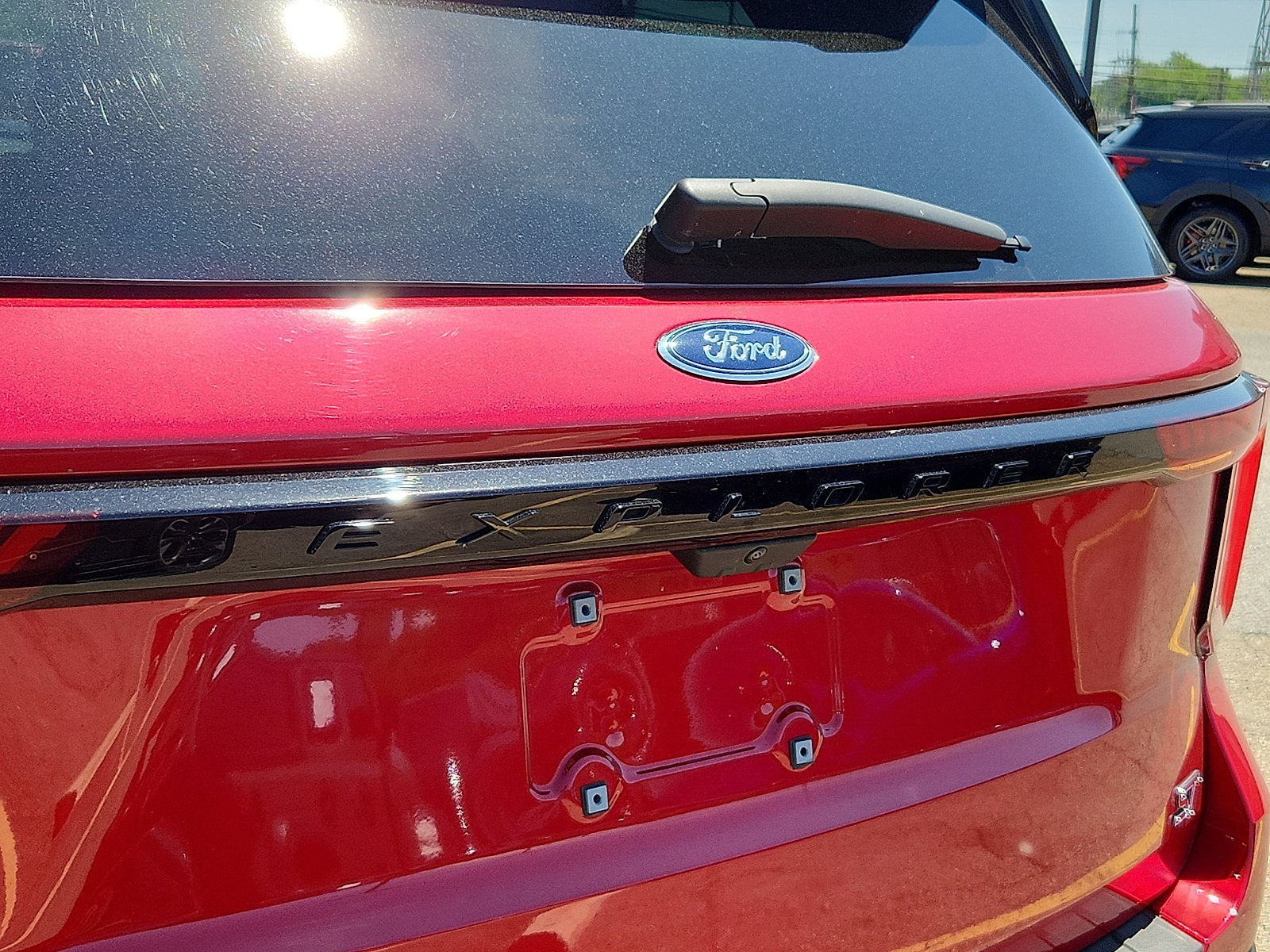 Certified 2025 Ford Explorer ST w/ Sun And Sound Package AWD/4WD image 30
