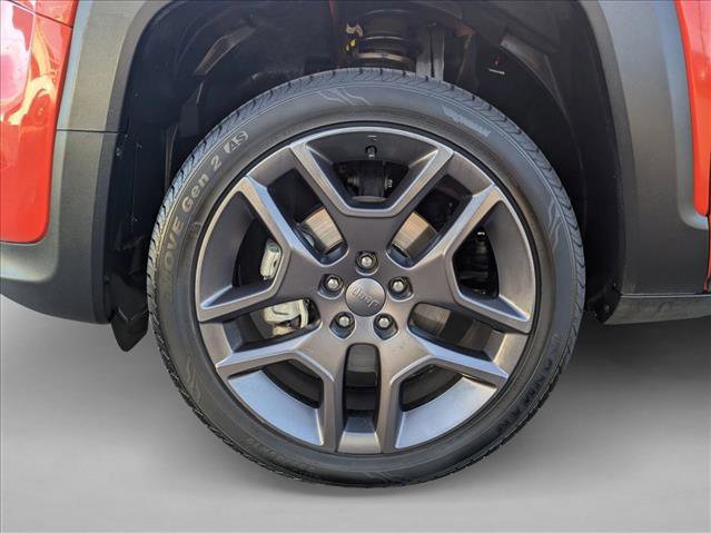 Used 2021 Jeep Renegade Latitude image 24