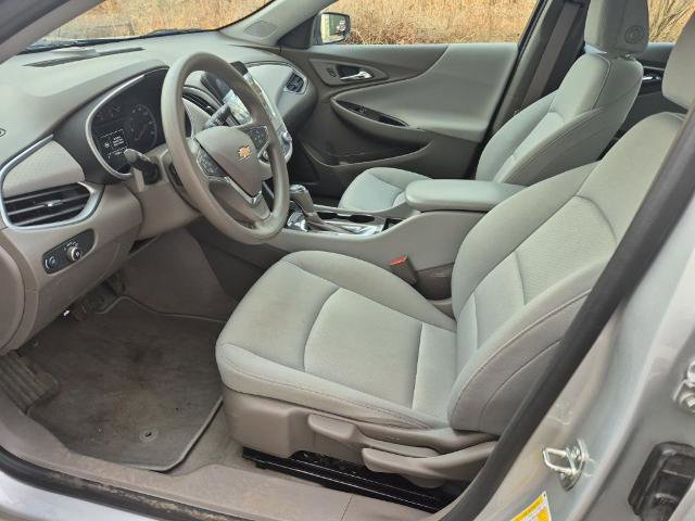 Used 2020 Chevrolet Malibu LS image 13