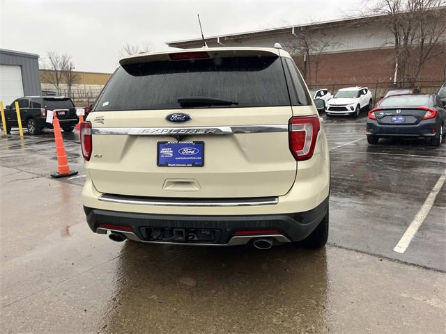 Certified 2018 Ford Explorer XLT w/ Equipment Group 202A image 4