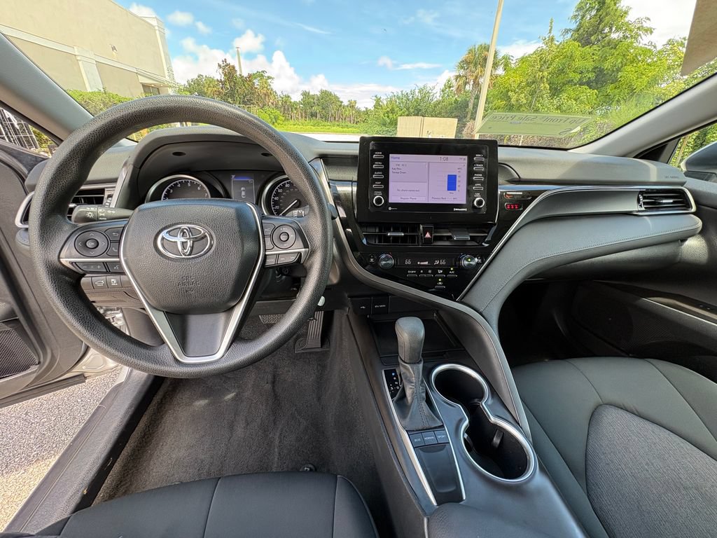 Used 2024 Toyota Camry LE FWD image 7