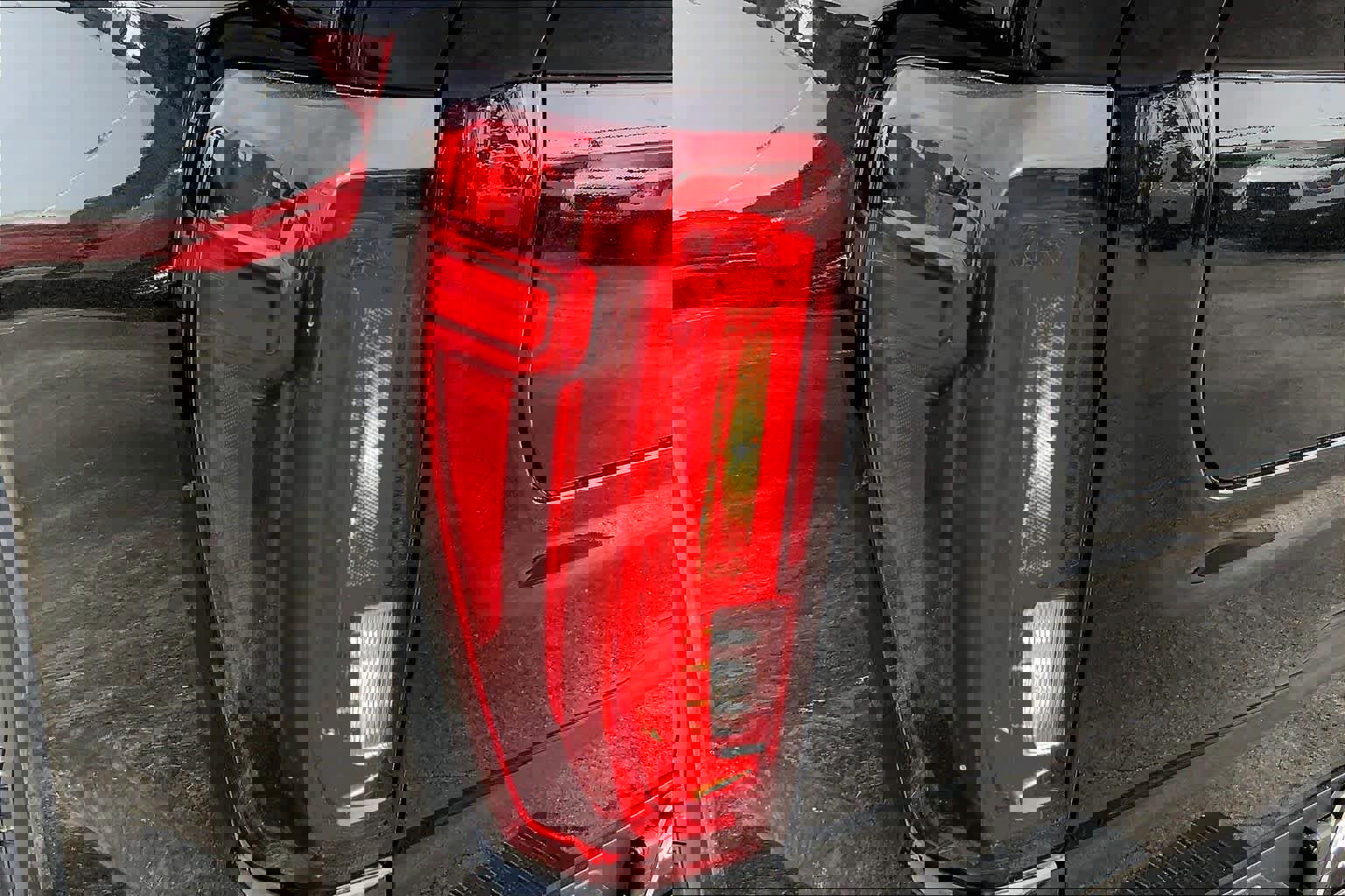 Used 2023 GMC Sierra 1500 AT4X image 26