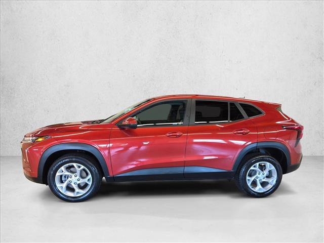 Used 2024 Chevrolet Trax LS w/ LS Convenience Package FWD image 9