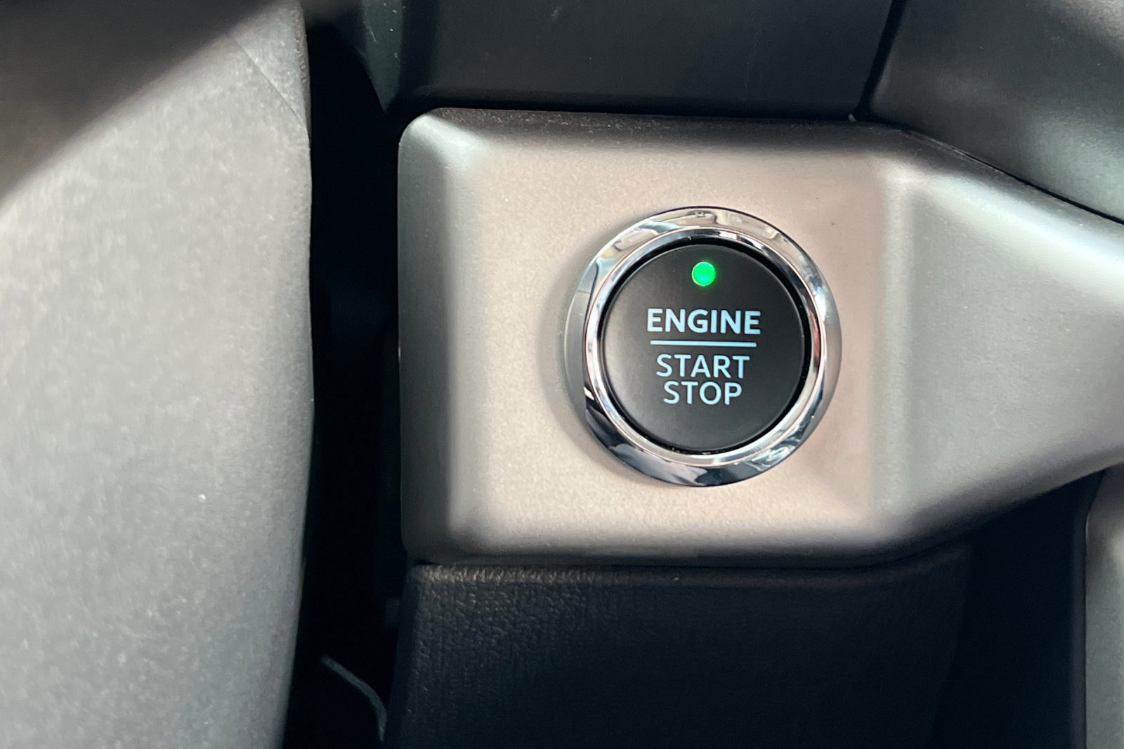 Certified 2024 Ford Expedition XLT image 26