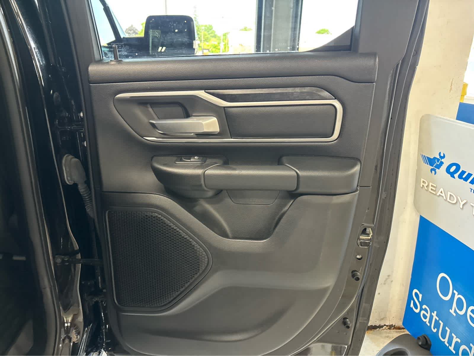 Used 2023 RAM 1500 Big Horn AWD/4WD image 31