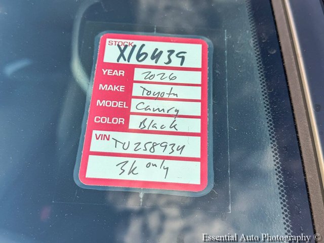 Used 2026 Toyota Camry SE FWD image 29
