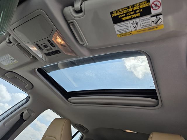 Used 2021 Toyota RAV4 XLE Premium image 19