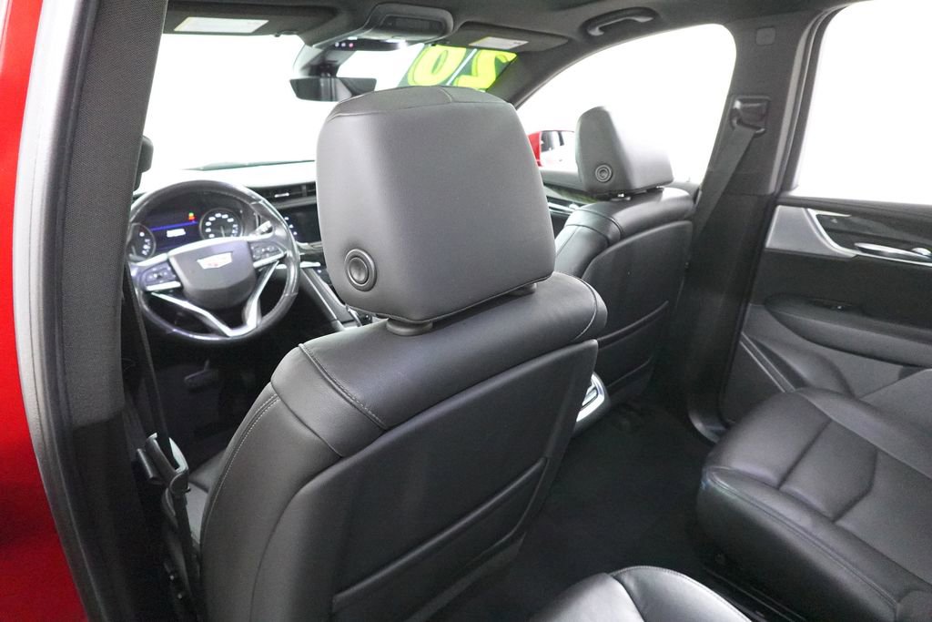 Used 2020 Cadillac XT6 Premium Luxury image 26