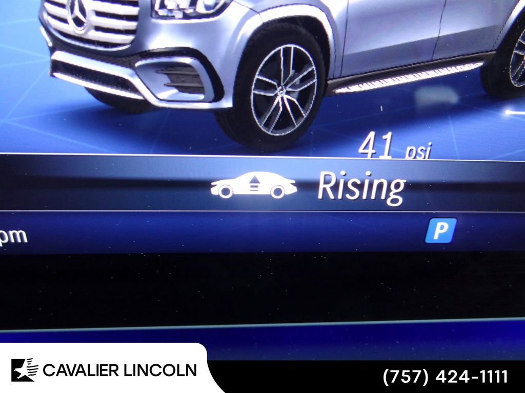 Used 2024 Mercedes-Benz GLS 450 4MATIC image 51