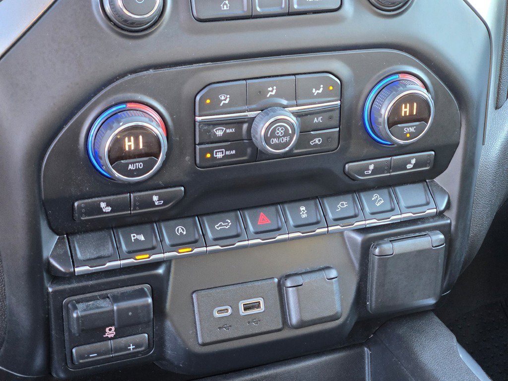 Used 2019 Chevrolet Silverado 1500 RST image 28