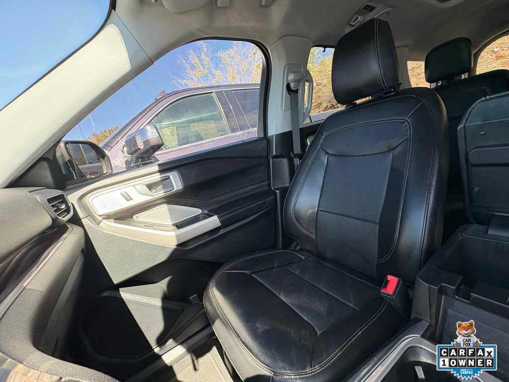 Certified 2023 Ford Explorer Limited w/ Limited Technology Package image 22