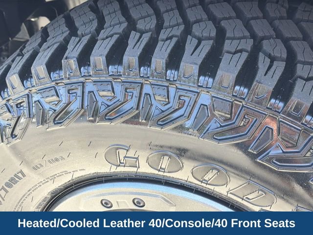Certified 2017 Ford F150 Raptor w/ Equipment Group 802A Luxury AWD/4WD image 31