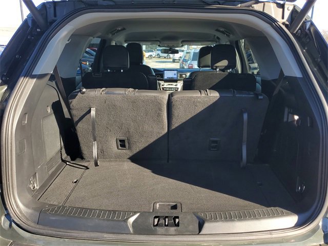Certified 2023 Ford Explorer XLT w/ Equipment Group 202A image 8