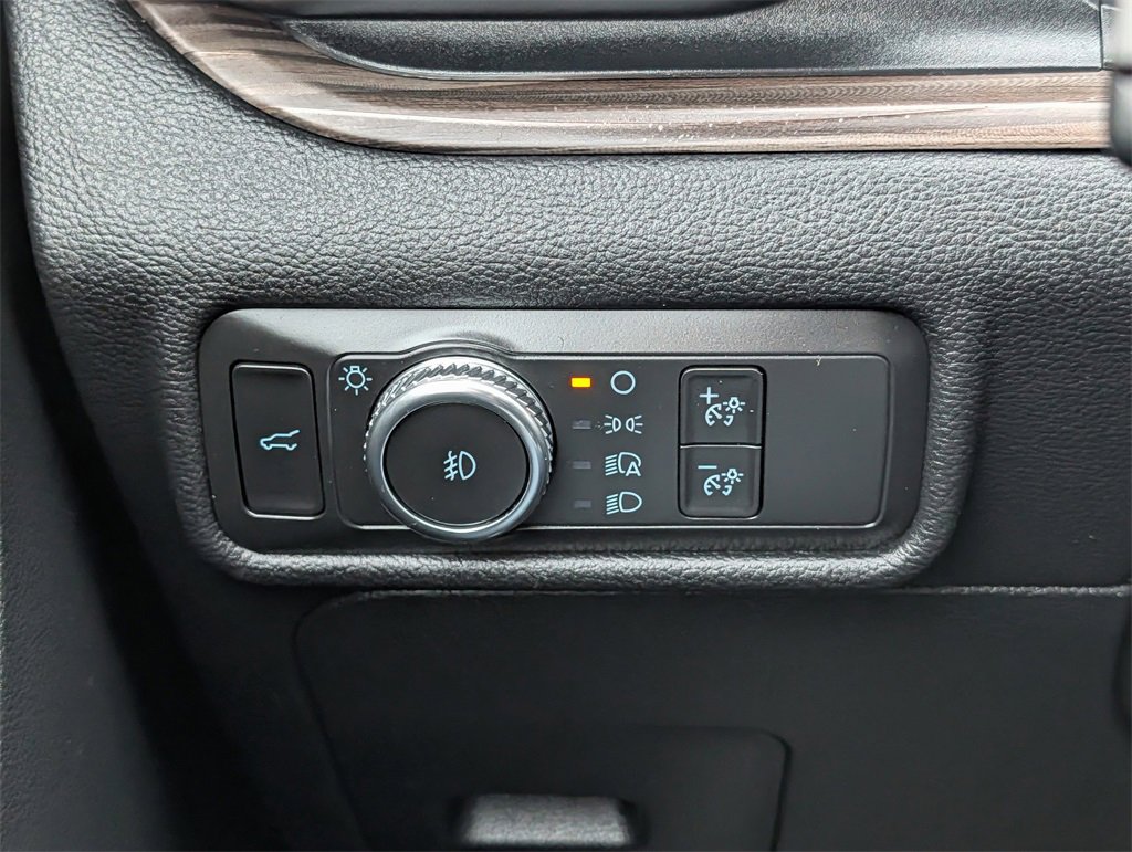 Certified 2020 Ford Explorer Limited image 18