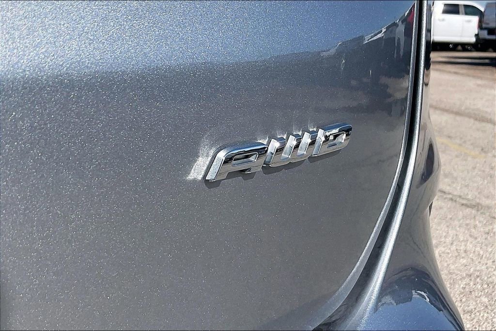 Certified 2022 Ford Edge SE image 21