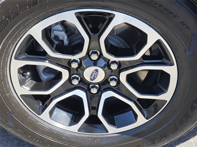 Certified 2022 Ford Expedition XLT image 28