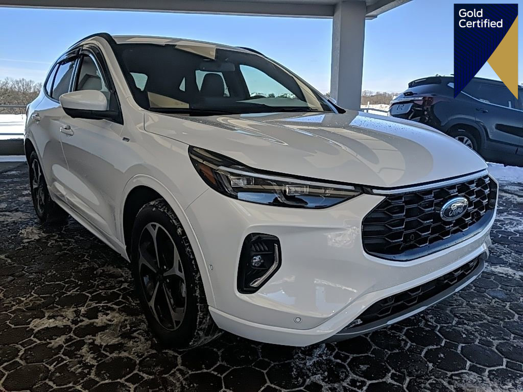 Certified 2023 Ford Escape ST-Line Elite w/ Premium Technology Package image 1