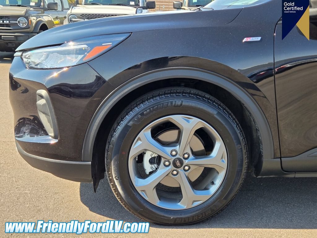Certified 2025 Ford Escape ST-Line FWD image 7