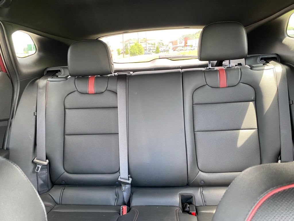 Used 2025 Chevrolet Trax RS FWD image 26