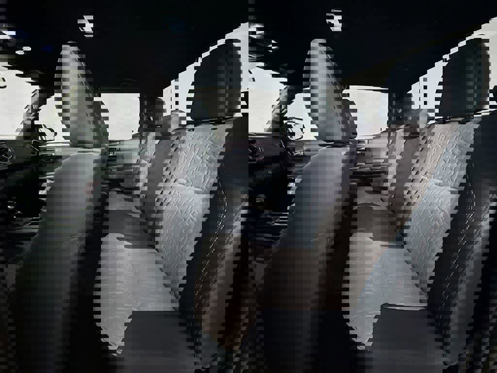 Used 2021 Toyota Tacoma TRD Sport image 16