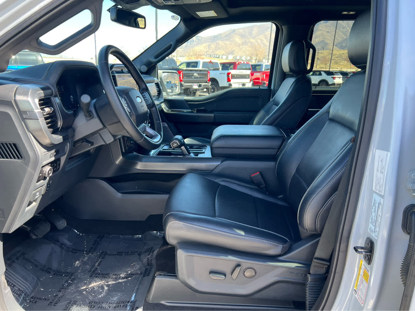 Certified 2025 Ford F150 Lariat image 27