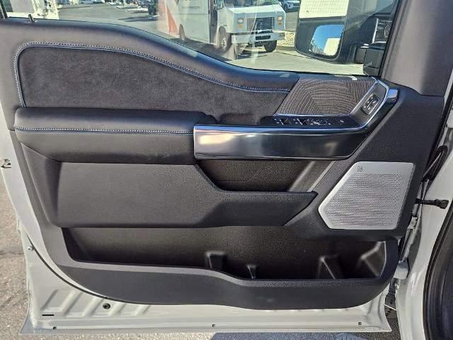 Certified 2025 Ford F350 Platinum image 18